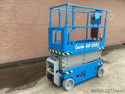GENIE GS-1932