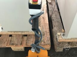 AK-BEND AKM 250 motor.