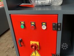 AK-BEND AKM 125 motor.