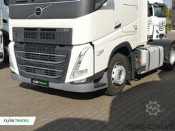 VOLVO FH 500 XL i-ParkCool ACC Side Skirts