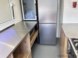 Mercedes-Benz Foodtruck, Imbisswagen, Food Truck mit neuer Küche und Ausstattung