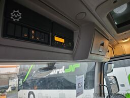 Volvo FL 240 4x2 16tons Seitentüren Koff