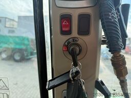 AGCO MASSEY FERGUSON Agrotron 7724S Traktor 40 km/h *Anhänger
