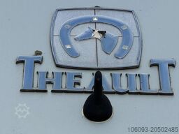 Renault Master Theault horsetruck Dubbele cabine.