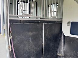 Renault Master Theault horsetruck  Dubbele cabine.