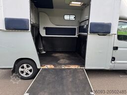 Renault Master Theault horsetruck Dubbele cabine.