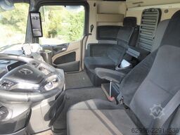 Mercedes-Benz Actros 2563