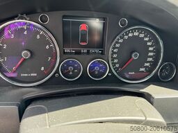 VOLKSWAGEN Touareg 3.2 V6/  GETRIEBESCHADEN   /Motor läuft!