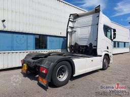 Scania R 460 A4x2NA Highline Seitenverkleidung LED