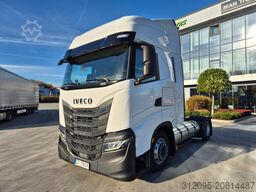 Iveco S-WAY 460 LNG / MEGA / INTARDER / 30 STU