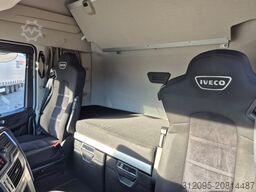 Iveco S-WAY 460 LNG / MEGA / INTARDER / 30 STU