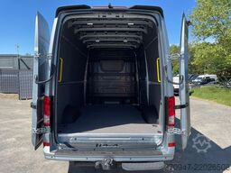MAN TGE 3.200 L3H3 Kasten 4x4 Individual S AHK LED