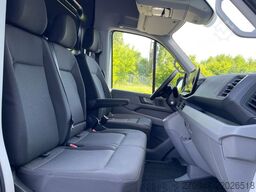 MAN TGE 3.180 L3H3 Kasten 4x4 NAVI LENKRADHZ DAB