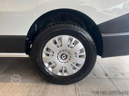 RENAULT Trafic L2-H1 Lang*Garantie*AHK*Klima*