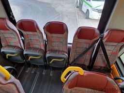 MERCEDES-BENZ 30 Sitzer Schul- Transferbus 519 Lagerfahrzeug
