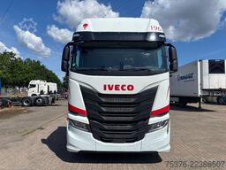IVECO S-Way CNG AS260 Intarder Lift. Lenkachse
