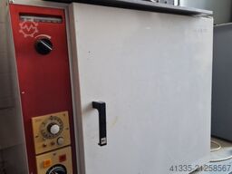 Heraeus Trockenschrank