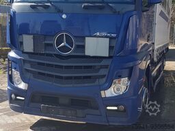 Mercedes-Benz 2542
