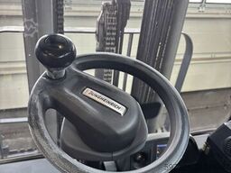 Jungheinrich EFG 215  Triplex