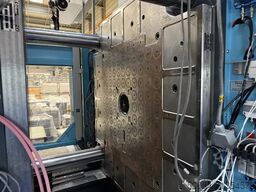 Sumitomi (SHI) Demag Systec 650/1020-2300