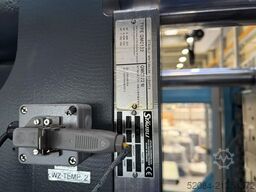 Sumitomi (SHI) Demag Systec 650/1020-2300