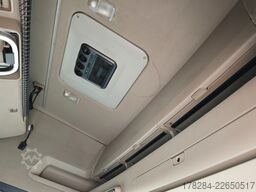 SCANIA R450  MEGA Vollverkleidung Standklima