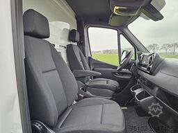 MERCEDES-BENZ SPRINTER 319 Bakwagen Laadklep!