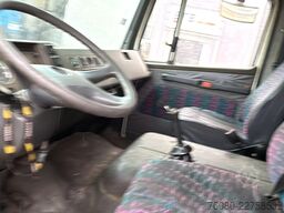 Mercedes-Benz SK 814 (MANUAL PUMP / STEEL SUSPENSION)