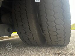 Mercedes-Benz Atego Truck w/ rear lift.