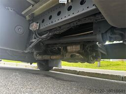 Mercedes-Benz Atego Truck w/ rear lift.