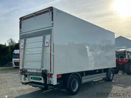 Pacton PACTON GESLOTEN AANHANGER MET LAADKLEP