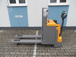 Jungheinrich EJD 220 - NEUE Batterie -Initialhub - Doppelstock