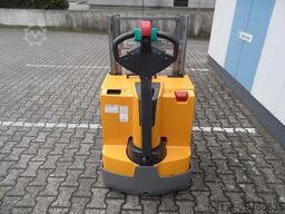 Jungheinrich EJD 220 - NEUE Batterie -Initialhub - Doppelstock