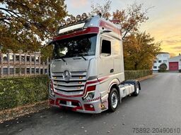 Mercedes-Benz Actros 1845 GigaSpace/2x Tank/Voll Luft/Eu6d