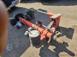 SMB TRAILER AXLE SINGLE TIRE DRUM. MISSING ONE HUBE.