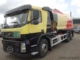 Volvo FM 12 18500liter tank,AIRCO,MANUAL GEARBOX
