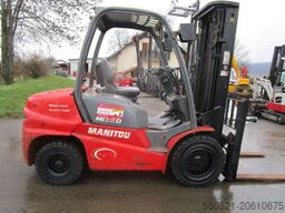 Manitou MI35D Triplex-Freihub 4,7m + Seitenschieber