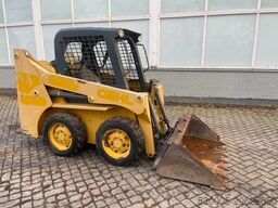 Gehl 3840 E     2015