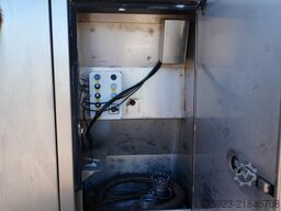 Van Hool 3 axle food tank trailer 33.300ltr