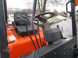 Doosan D25G - Triplex 6,10m + Seitenschieber
