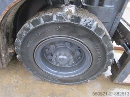 Doosan D25G - Triplex 6,10m + Seitenschieber