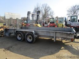 Müller Tandemanhänger mit 8 Ton. NL mit Rampe