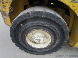 Yale 3T - Triplex-Freihub 4,9m + ZINKENVERSTELLER