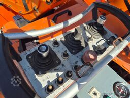 Sandvik Tamrock Commando 120R 4X4