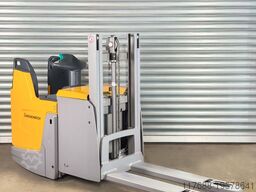 Jungheinrich ERD 220 - Service Neu - Batterie 83% - 2,01m Hub - 2t