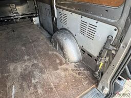 MERCEDES-BENZ Vito Kasten 109 CDI lang *Ahk*Klima*