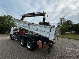 RENAULT Premium Lander 310.26 6x4 Kipper /Kran