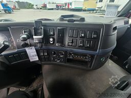 Volvo FM 300 4x2 - Livestock 1 deck - Euro 4 - I shift