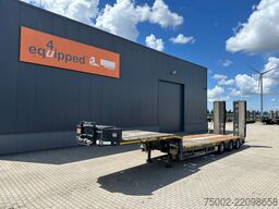Broshuis 3ABSD Lowloader 3-axle / GVW: 53.000kg / Neck: ...