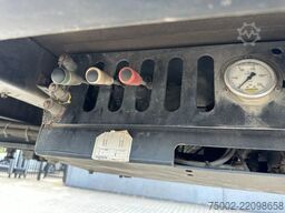 Broshuis 3ABSD Lowloader 3-axle / GVW: 53.000kg / Neck: ...